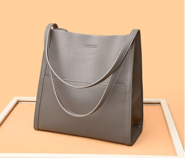 Alessia™ | Classic Genuine Leather Shoulder Bag