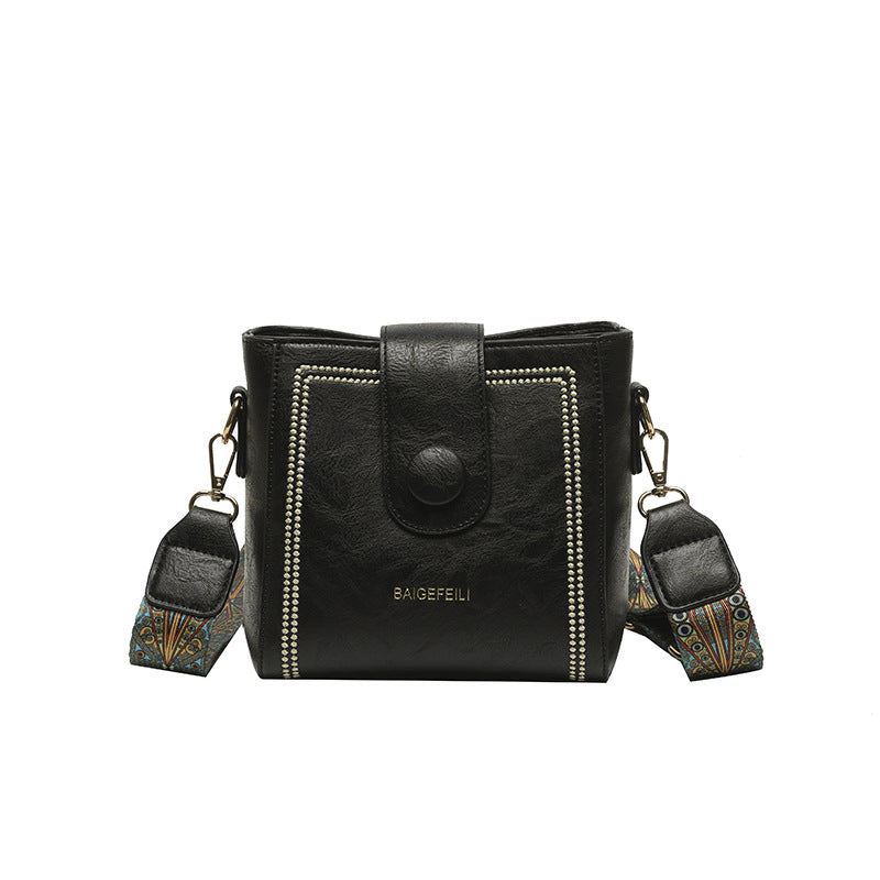 Isotta™ | Vintage Soft Leather Bucket Bag