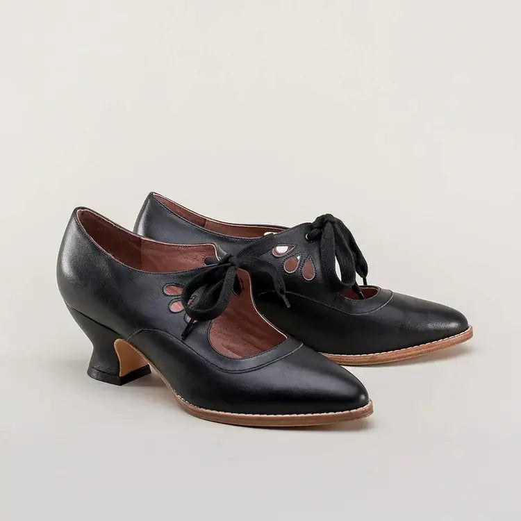 ANYA | TIMELESS VINTAGE HEELS SANDALS